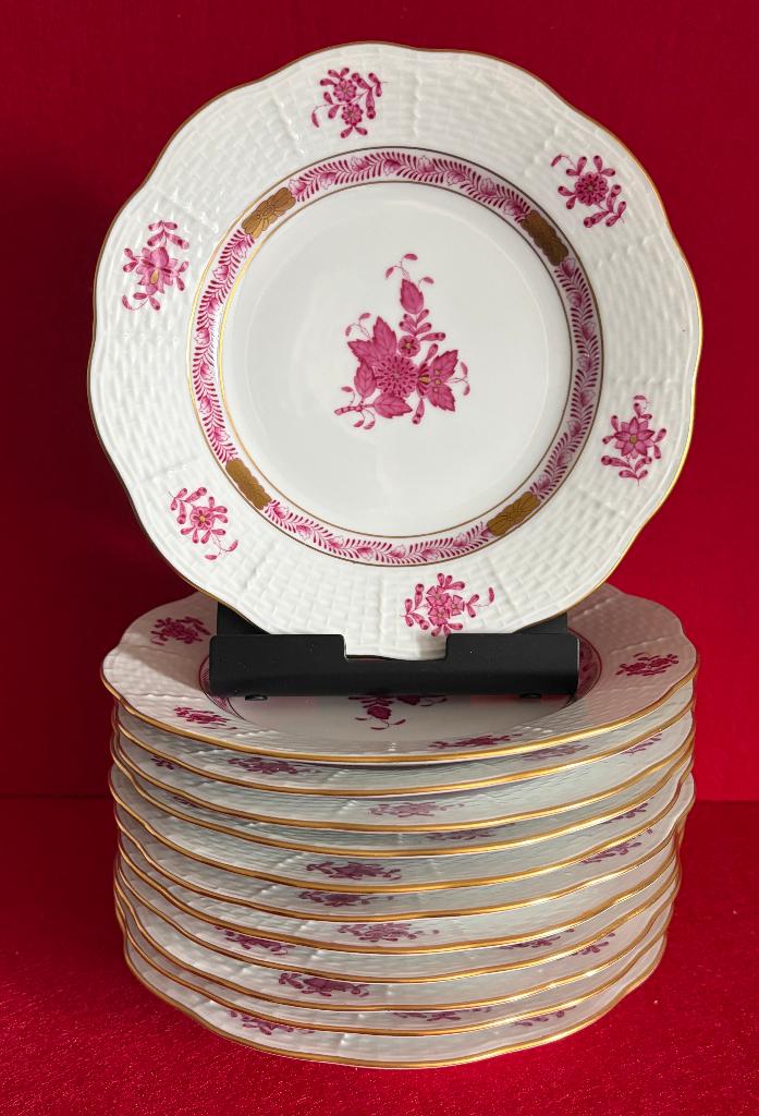 12 Assiettes en Porcelaine de Herend AP 516, Antiquités & Art, Enlèvement ou Envoi