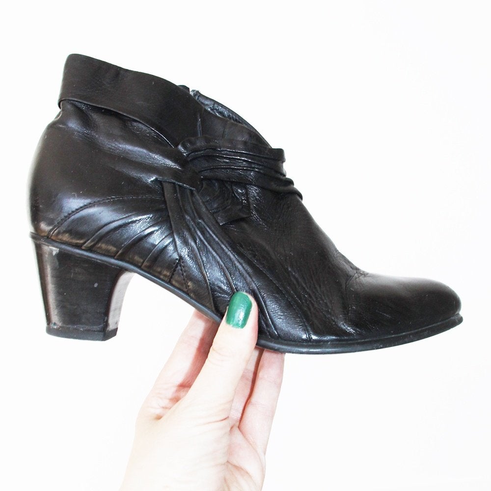 Bottines en cuir souple Everybody - s17 (taille 39½) €60, -, Enlèvement ou Envoi, Everybody, Comme neuf, Boots et Botinnes