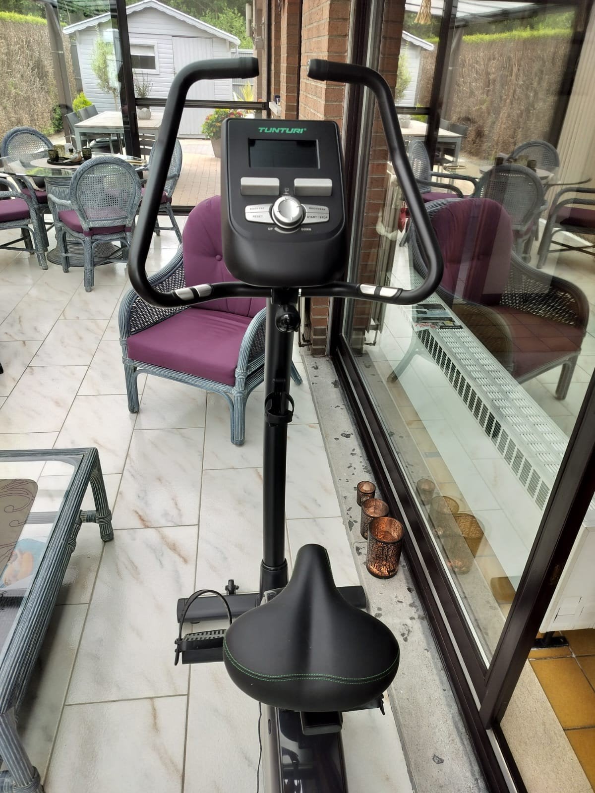 Home trainer entièrement neuf, Sports & Fitness, Enlèvement, Vélo d'appartement