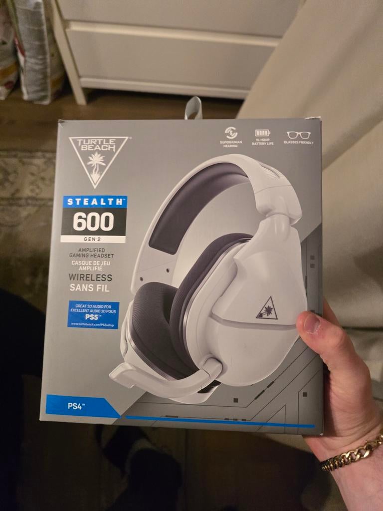Turtle Beach Stealth 600 Gen 2 - PlayStation, Ophalen of Verzenden, Op oor (supra aural), Overige merken, Draadloos