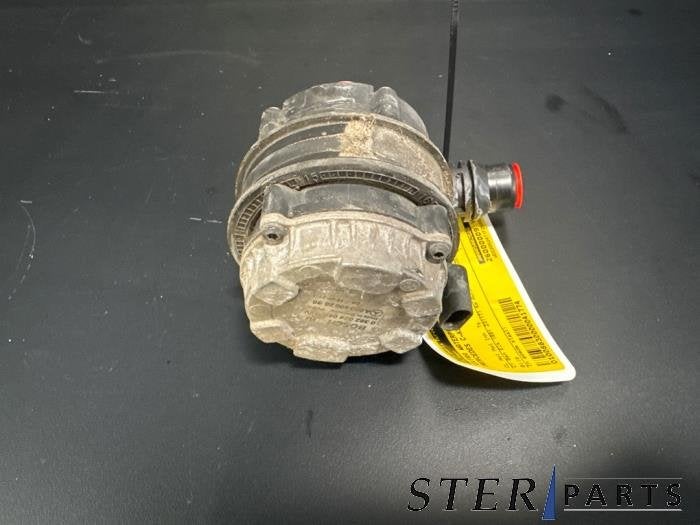 Pompe à eau supplémentaire d'un Mercedes C-Klasse, 3 mois de garantie, Utilisé, -, -