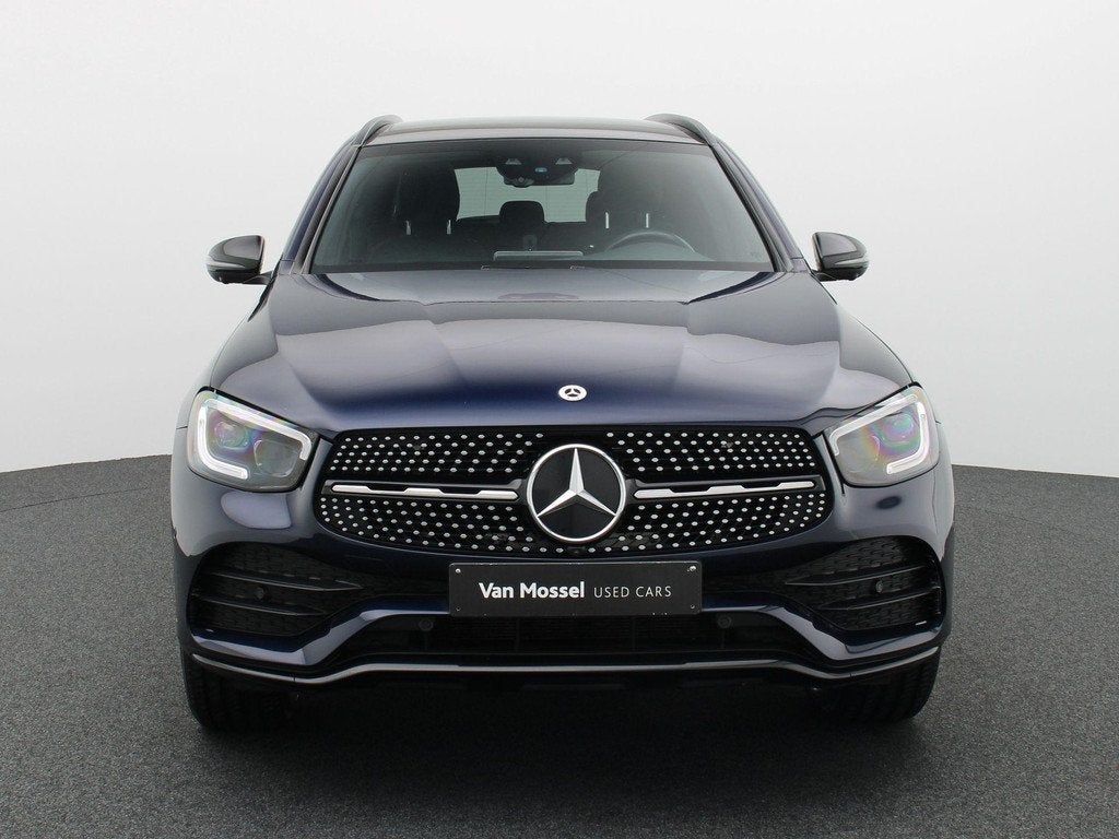 Mercedes-Benz GLC 300e SUV AMG LINE + PANO DAK + BURMESTER +, Entreprise, 2000 kg, Noir, 5 portes