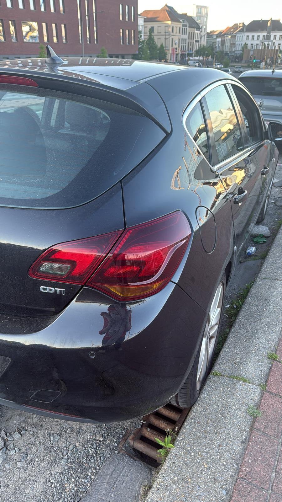 Cuir Astra 1.7, Autos, Opel, Particulier, Astra, Diesel, Euro 5, 5 portes, Noir, Noir, Cuir, Enlèvement