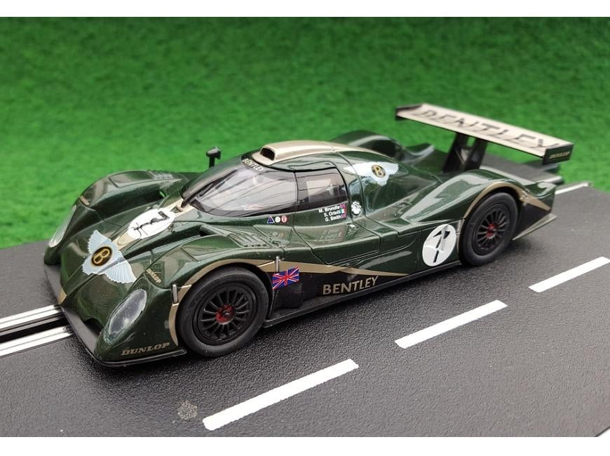 Carrera Evolution: Bentley EXP Speed 8 Team Bentley Le Mans, Enfants & Bébés, Jouets | Circuits, Électrique, Enlèvement ou Envoi