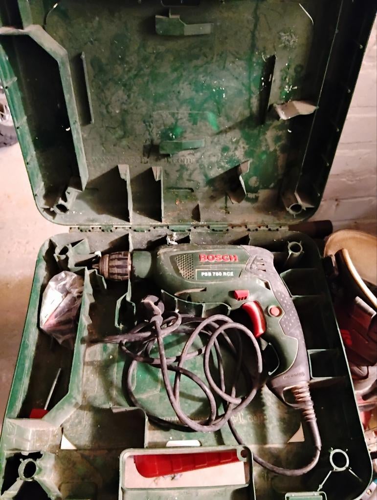 Bosch boormachine PSB750RCE, 600 watts ou plus, Mécanisme de percussion, Enlèvement, Utilisé