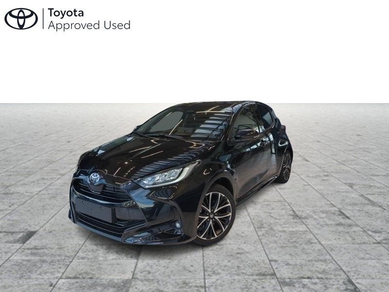 Toyota Yaris Iconic Hybrid Neuve de Stock!!!, Auto's, Automaat, 1497 cc, Zwart, 5 deurs