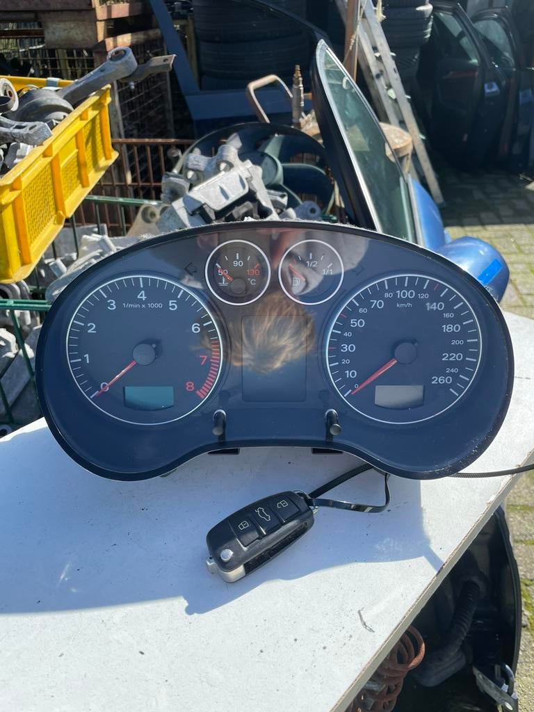 Audi A3 (8P) 1.8TFSi 8P0920931A Tableau de bord + clé, Enlèvement ou Envoi, Utilisé, Audi