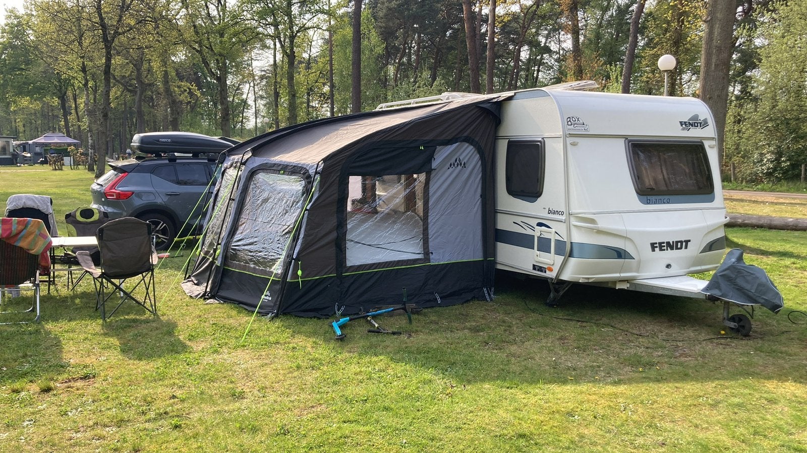 Voortent barones, Caravans en Kamperen, Voortenten en Luifels, Ophalen, Zo goed als nieuw