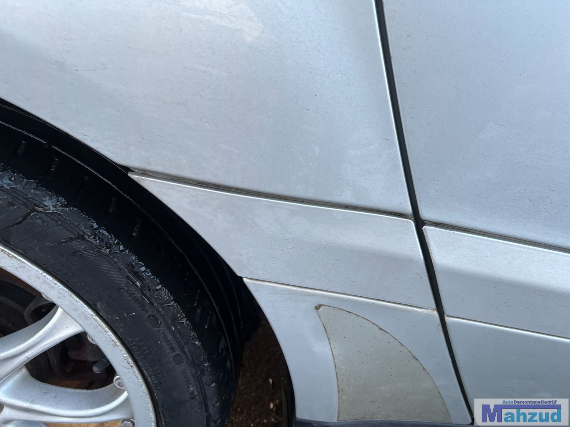 MERCEDES B KLASSE W245 ZILVER 761 rechts sierstrip 2005-2011, Auto-onderdelen, Gebruikt, Mercedes-Benz AG, Mercedes-Benz, Mercedesstrasse 120
70372  Stuttgart, DE