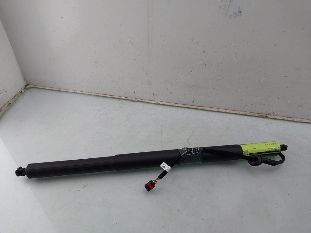 MOTEUR DE HAYON Volkswagen Tiguan (CT1) (|571827851|), Autos : Pièces & Accessoires, Carrosserie & Tôlerie, Haillon arrière, Volkswagen