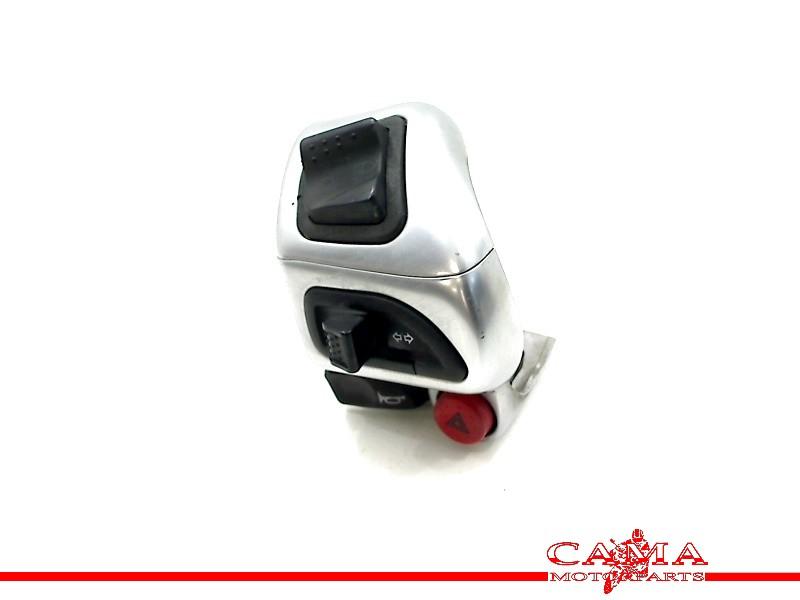 STUURSCHAKELAAR LINKS Piaggio, Dhr. S. di Majo, Gebruikt, Info@cama-motorparts.nl, P.J. Troelstraweg 8 8
3144 CX  MAASSLUIS, NL