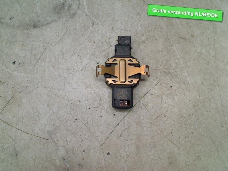 CAPTEUR DE PLUIE Golf Sportsvan (AUVS) (5Q0955547), Volkswagen, Volkswagen AG, Utilisé, Kundenbetreuung@volkswagen.de