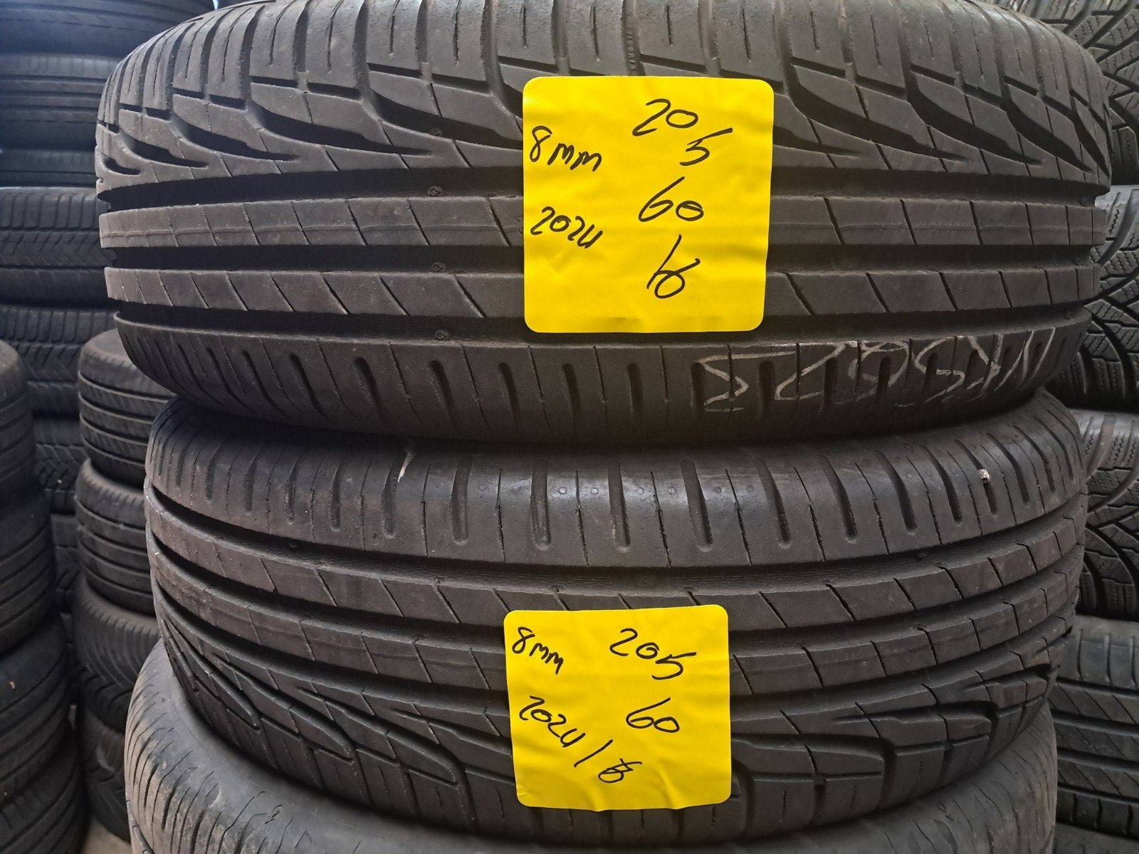 205/60R16 2056016 205/60/16 zomer demo Uniroyal 2024, Auto-onderdelen, Ophalen, BMW