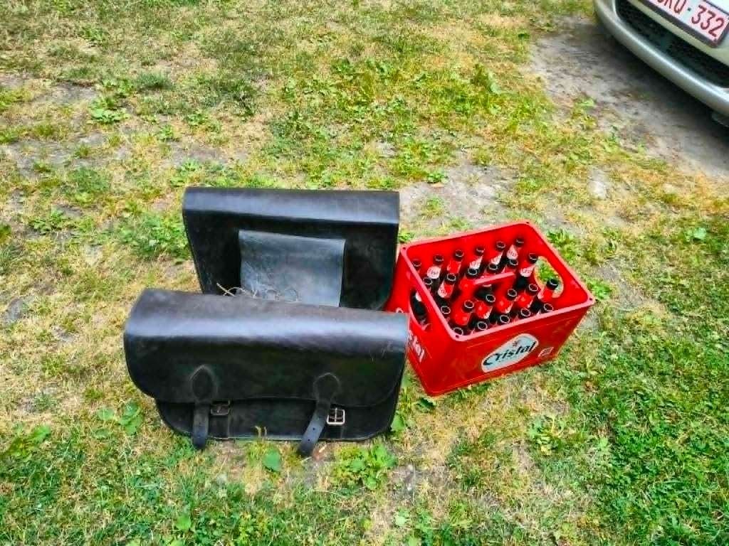 Leder zadeltassen voor custom of oldtimer te Lokeren, Motoren, Accessoires | Koffers en Tassen, Ophalen, Gebruikt