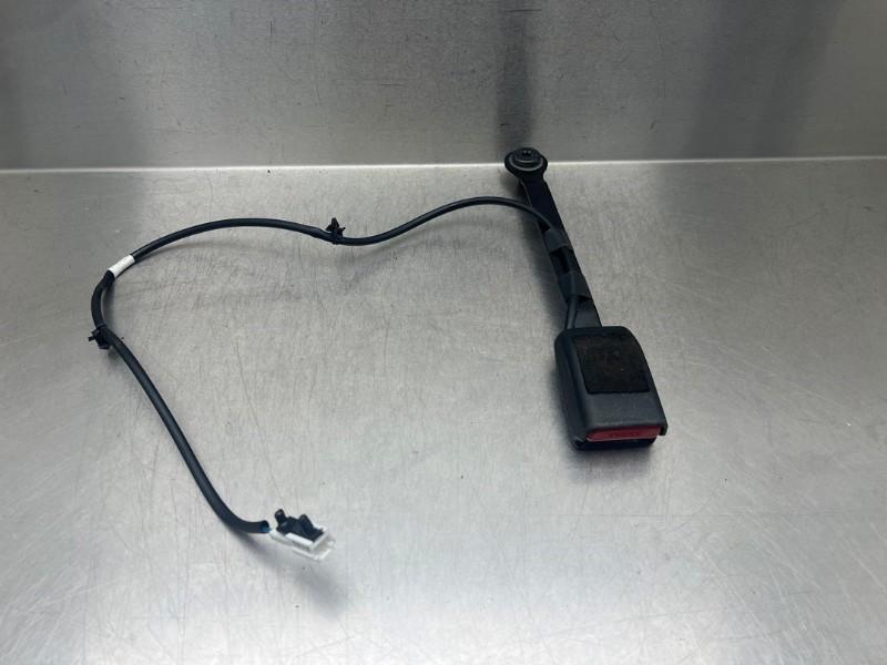 BOUCLE DE CEINTURE DE SECURITE AVANT GAUCHE Qashqai (J11), Utilisé, Nissan