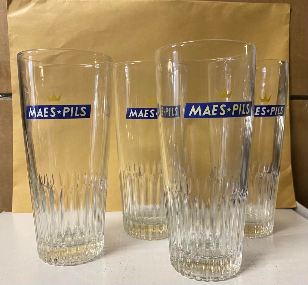 4 glazen Maes Pils voor 3 euro, Ophalen, Gebruikt
