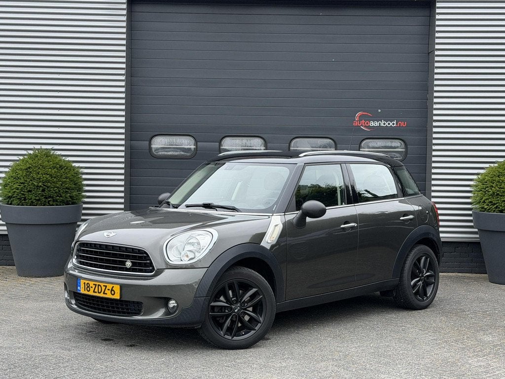 MINI Countryman 1.6 One Edition | Navigatie | Cruise Control, Auto's, Mini, Voorwielaandrijving, Euro 5, 72 kW, Leder en Stof