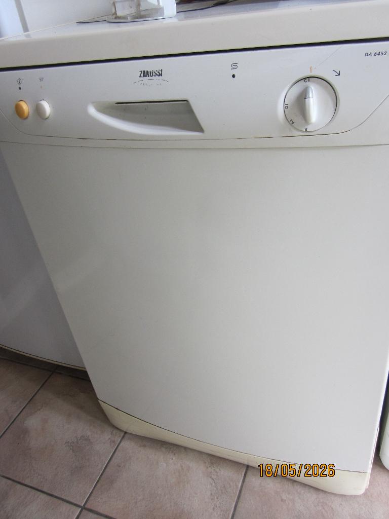 Vaatwasmachine, Enlèvement, Utilisé, 45 à 60 cm, Moins de 85 cm