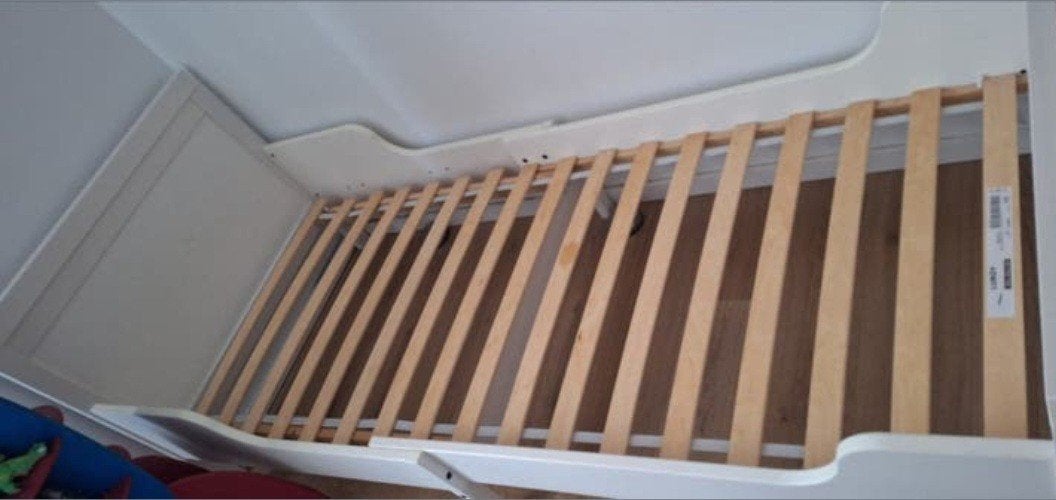 Meegroeibed Ikea Busunge wit, Kinderen en Baby's, Kinderkamer | Bedden, Ophalen, Gebruikt, Lattenbodem