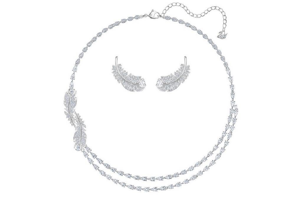 Swarovski sieradenset, Verzamelen, Swarovski, Ophalen of Verzenden, Nieuw, Sieraad of Horloge