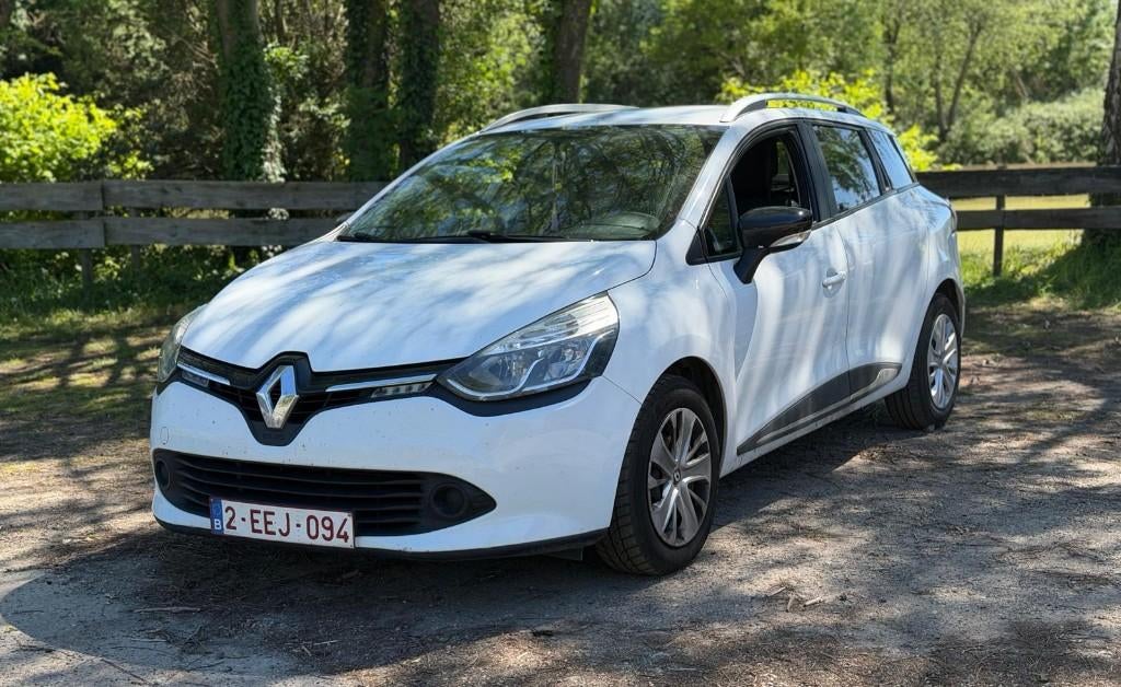 Renaul clio te koop, Auto's, Voorwielaandrijving, Multifunctioneel stuurwiel, Stof, Wit