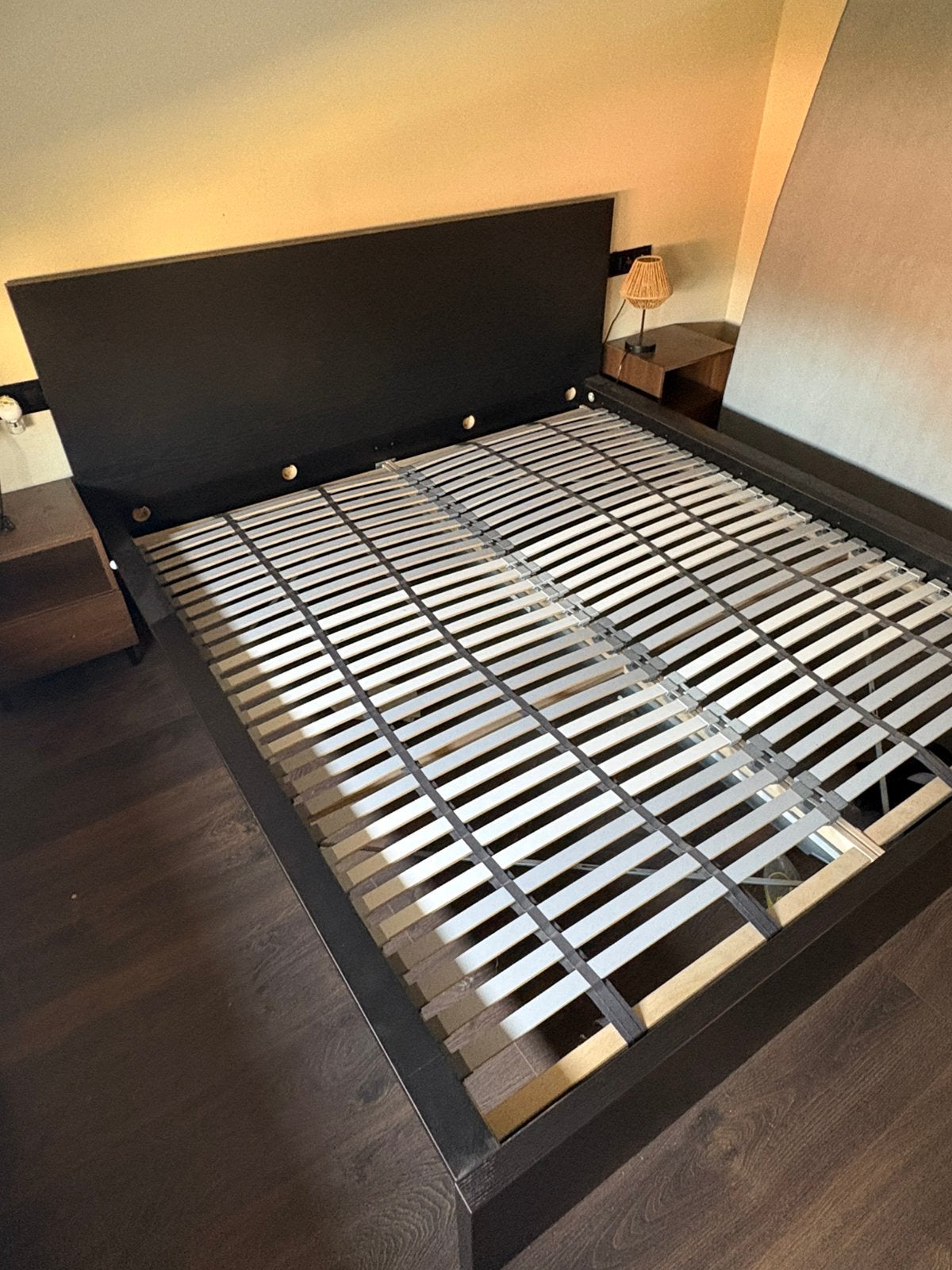 Kingsize bed + lattenbodem. 180cmx200cm, Huis en Inrichting, Ophalen, Gebruikt