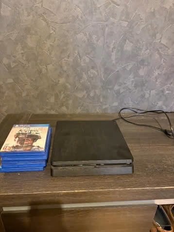 Ps4, Games en Spelcomputers, Spelcomputers | Sony PlayStation 4, Ophalen, Zo goed als nieuw, Zonder controller, Slim