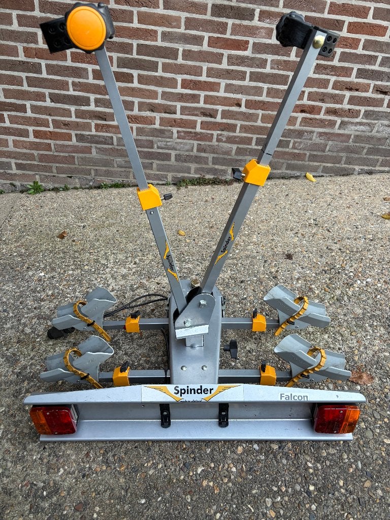 FIETSENDRAGER, Ophalen, 2 fietsen, Zo goed als nieuw, Trekhaakdrager