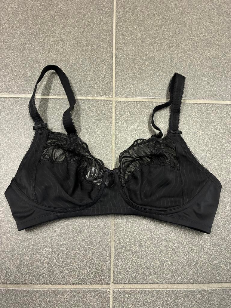 Beha Triumph, Kleding | Dames, Ondergoed en Lingerie, Ophalen of Verzenden