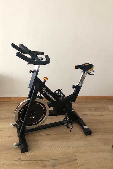 Vélo de spinning Darwin Evo 30, Vélo de spinning, Jambes, Enlèvement, Utilisé