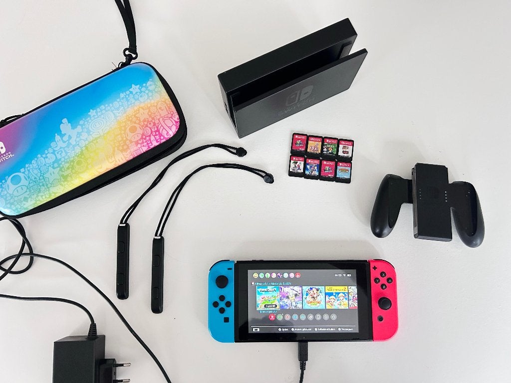 Nintendo Switch, Games en Spelcomputers, Ophalen, Met 2 controllers, Switch Original, Gebruikt