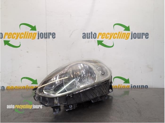 Phare gauche d'un Fiat Punto, Autos : Pièces & Accessoires, -, -, 3 mois de garantie, Utilisé