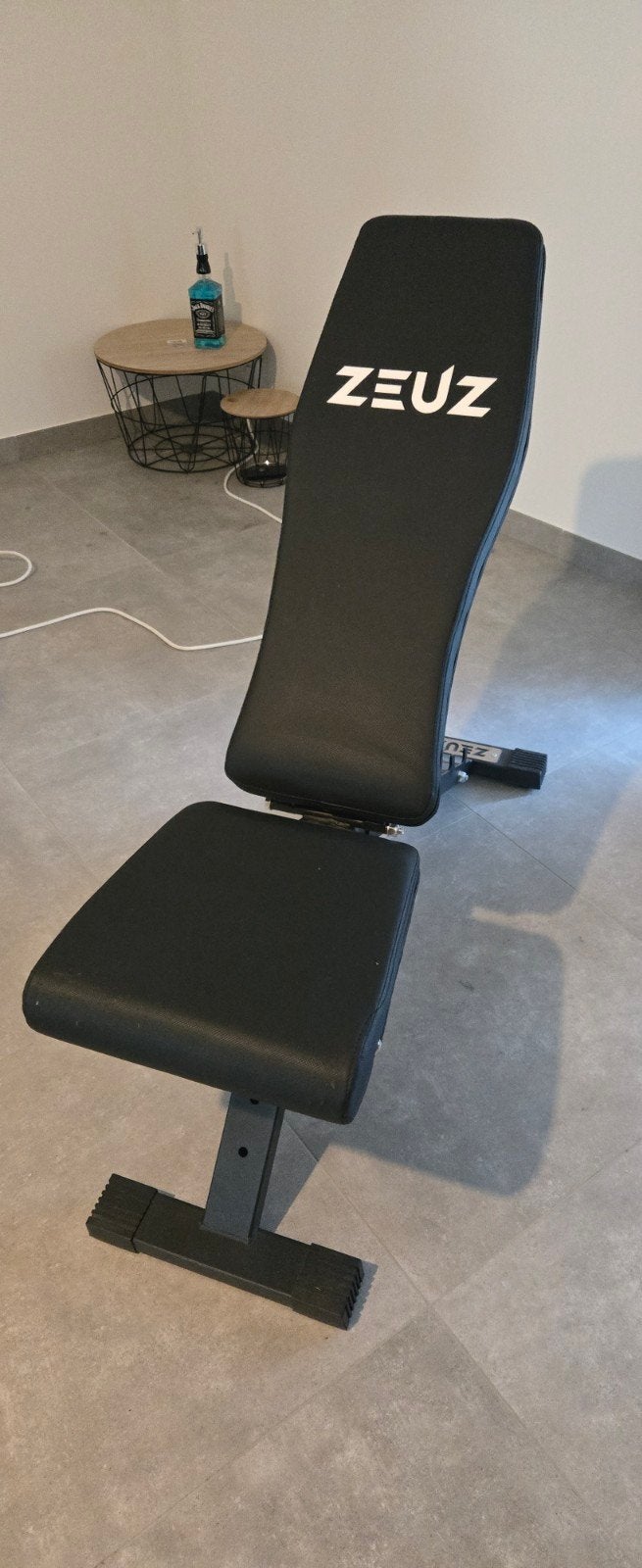 Zeus fitness bank kan in verschilende standen, Ophalen