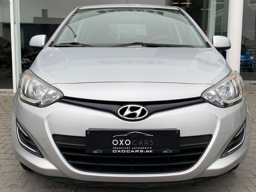 Hyundai i20 1.2i Essence / Airco / Radar de Recul / GARANTIE, Autos, Entreprise, Boîte manuelle, Tissu, 4 cylindres