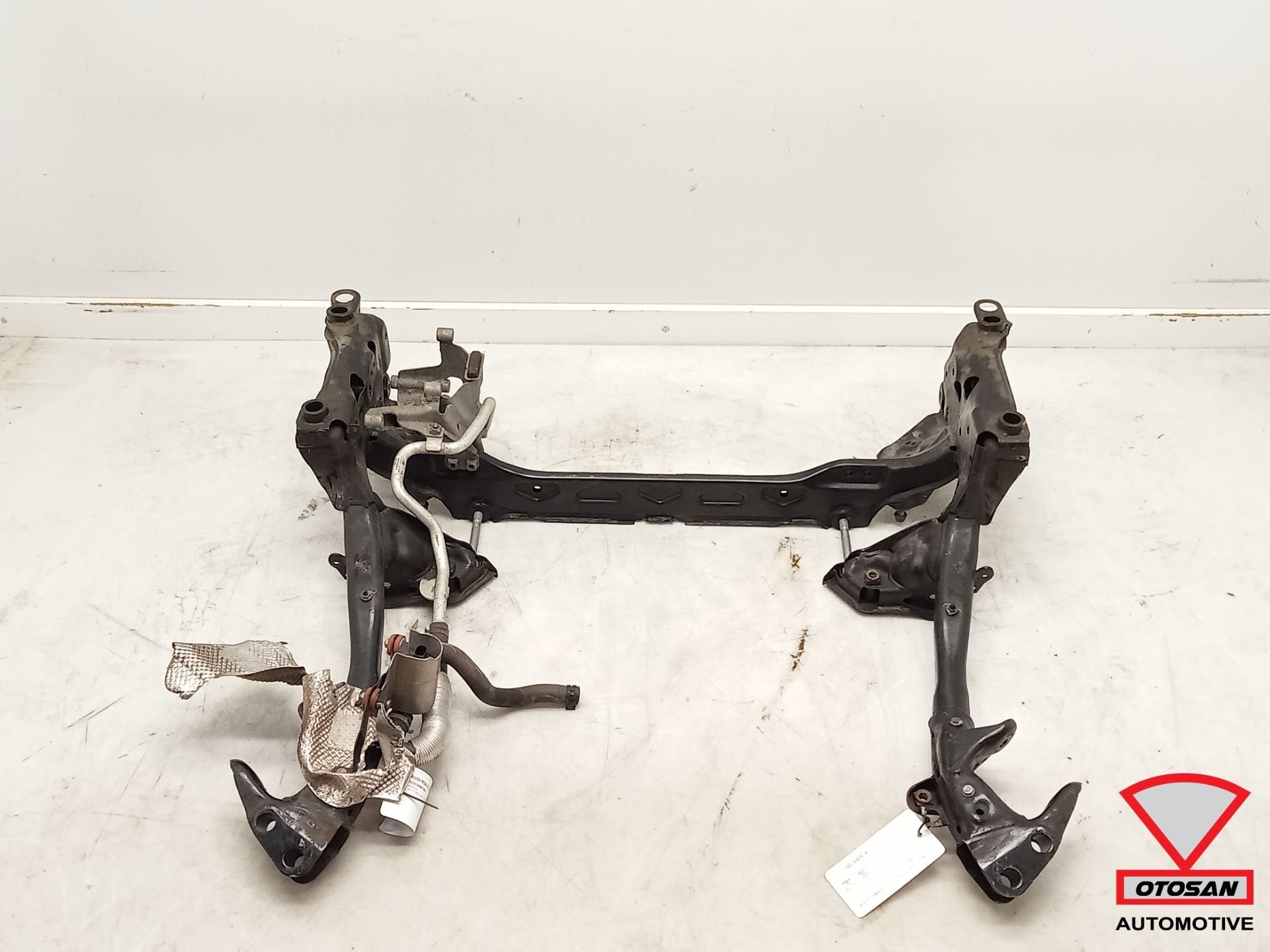 Audi RS6 C7 4G Subframe Voor 4G0399678A, Gebruikt, Voor, AUDI AG, Auto-Union-Strasse 1
85045  Ingolstadt, DE
