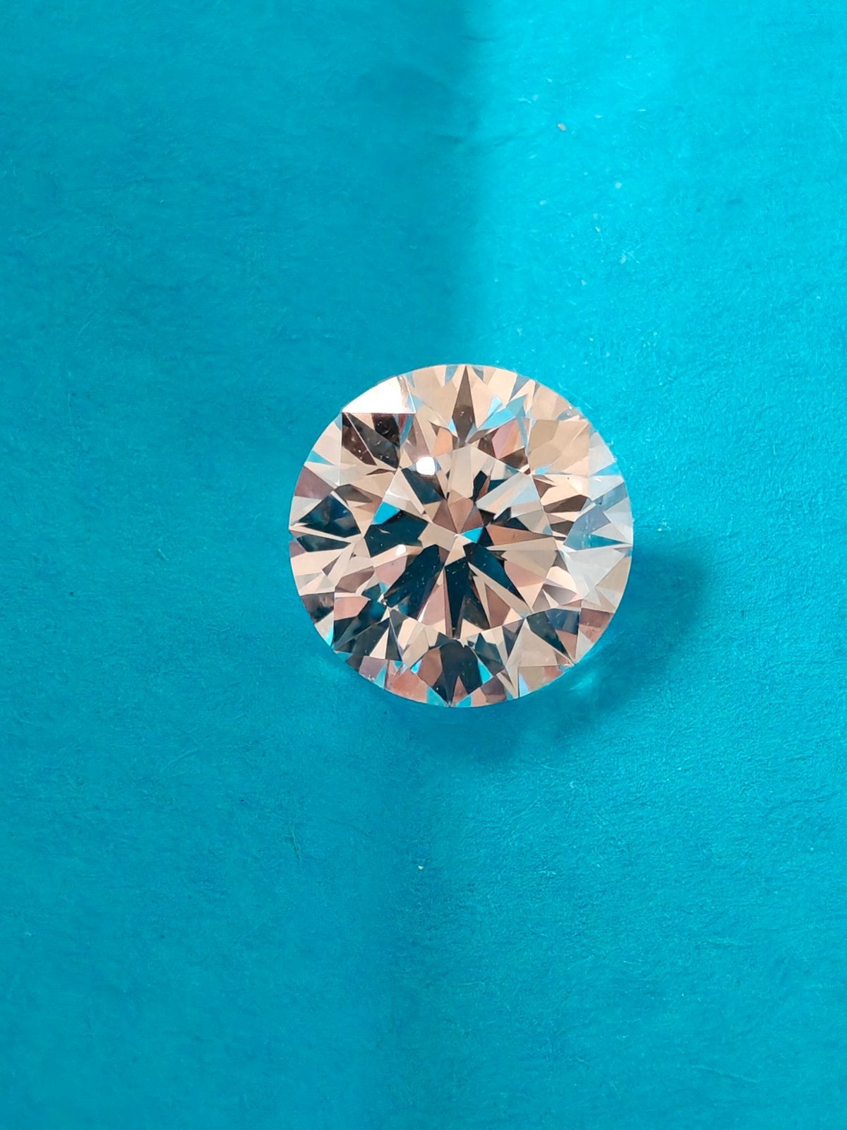 Diamant 2.12 Karaat, Ophalen