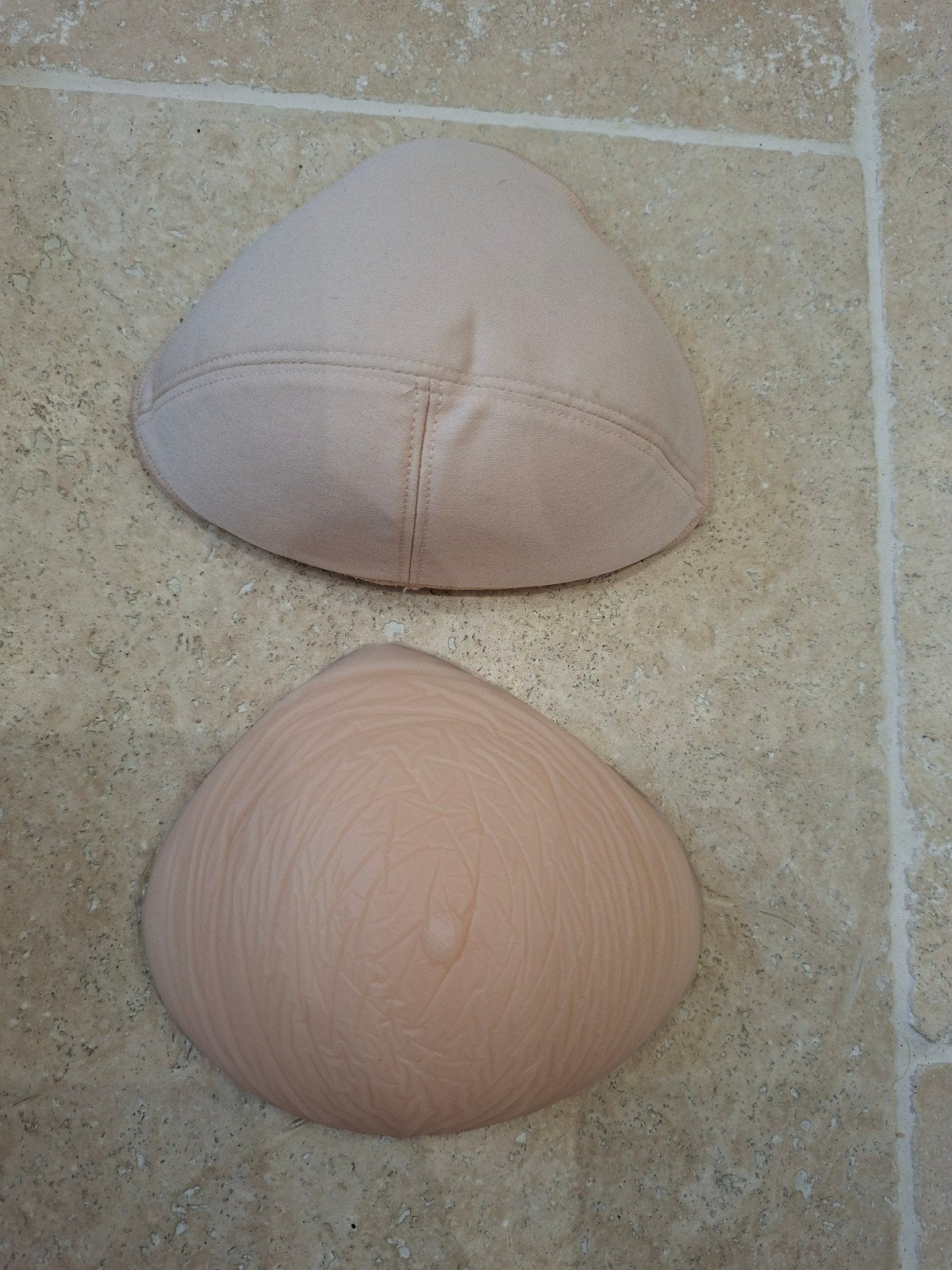 Prothèse mammaire Amoena - Natura cosmetic 3E taille 7R, Enlèvement ou Envoi