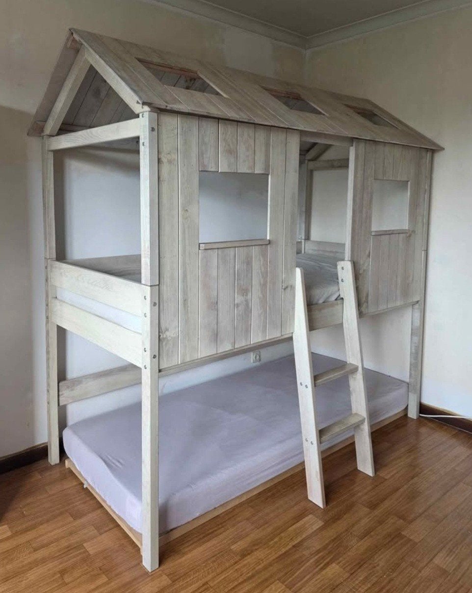 Lit cabane en hauteur périclès charlie 90x190, Enfants & Bébés, Enlèvement