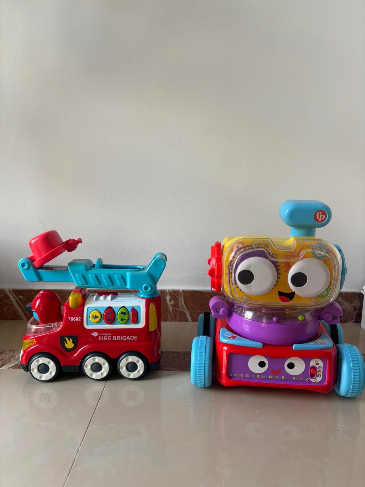 Lot jouets interactifs, Enlèvement, Comme neuf