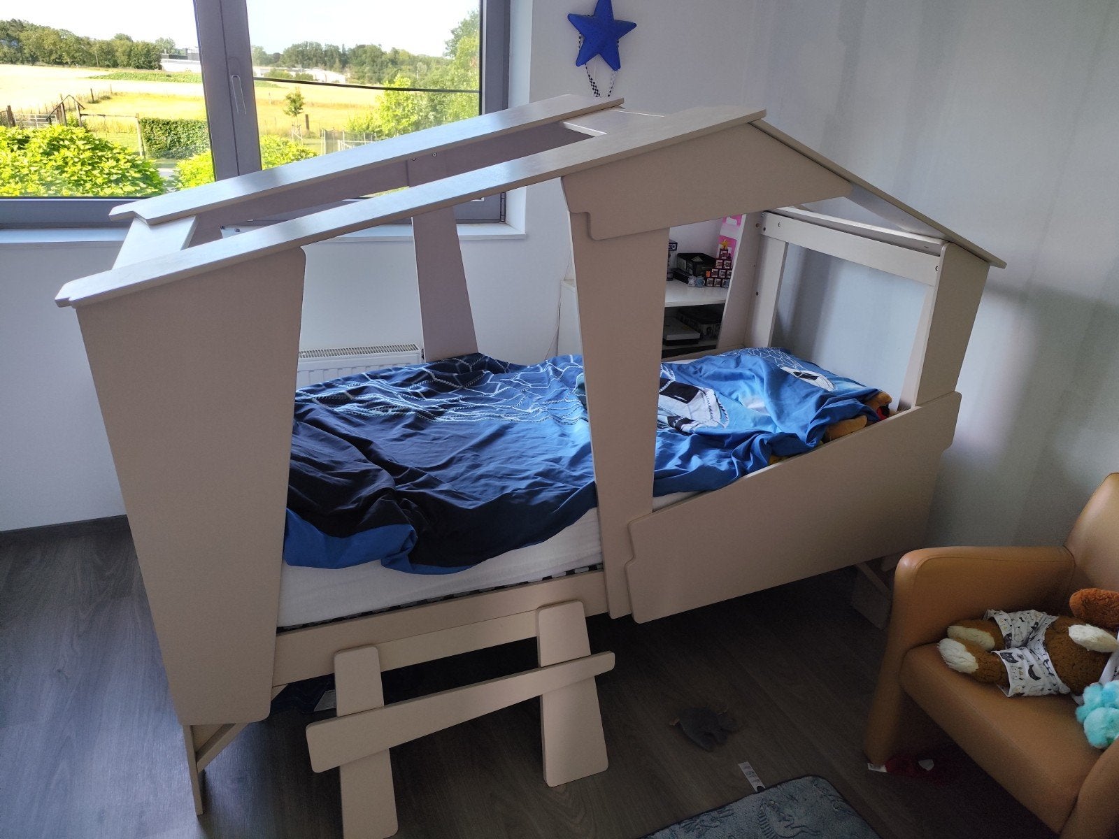 Lit pour enfant sans matelas ni sommier à lattes, Enlèvement