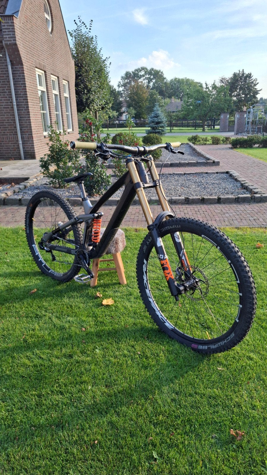 2024 cube hpc race size L, Fietsen en Brommers, Fully, Ophalen, Zo goed als nieuw, Schijfrem