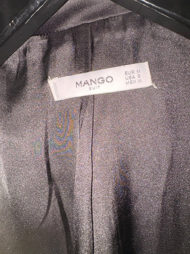 Divers vêtements marque femme, Enlèvement, Comme neuf