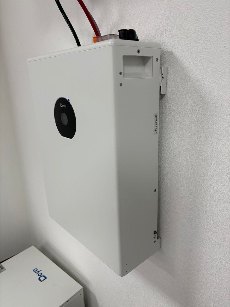 (NEW) DEYE onduleur + batterie LITHIUM (GROSSISTE), Enlèvement, Neuf, Onduleur