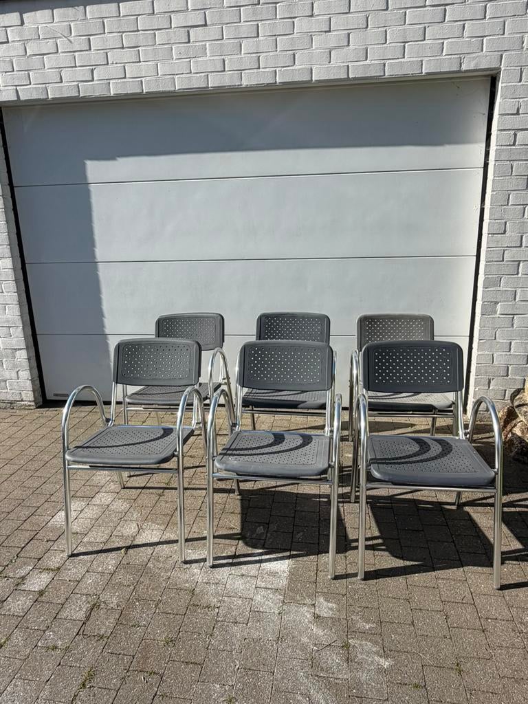 6 stapelbare tuin stoelen met Alu armleuning- merk Amat, Tuin en Terras, Ophalen, Zo goed als nieuw