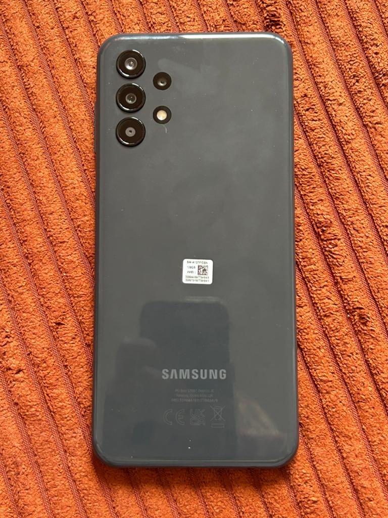 Samsung Galaxy A13 128 GB GB gigas-telefoon, Telecommunicatie, Mobiele telefoons | Samsung, Gebruikt, Zwart, Touchscreen, Ophalen of Verzenden