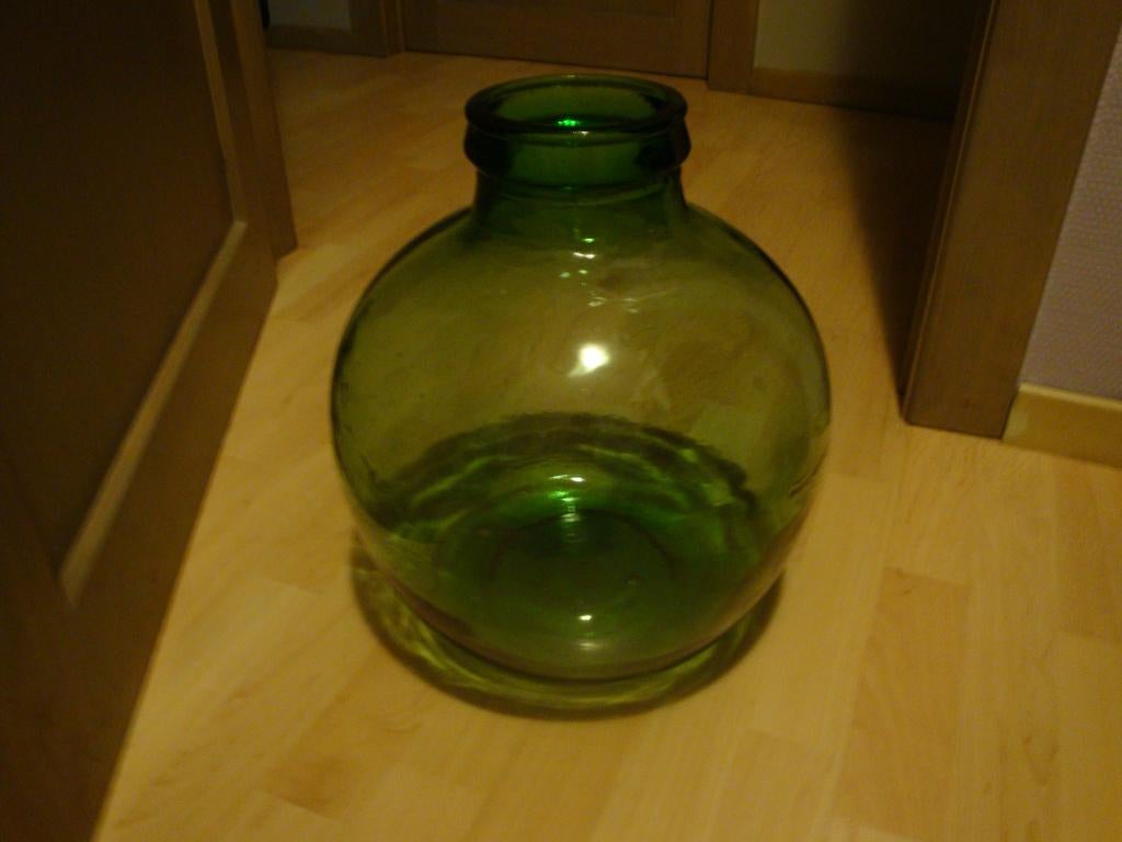 groene vaas, Ophalen, Zo goed als nieuw