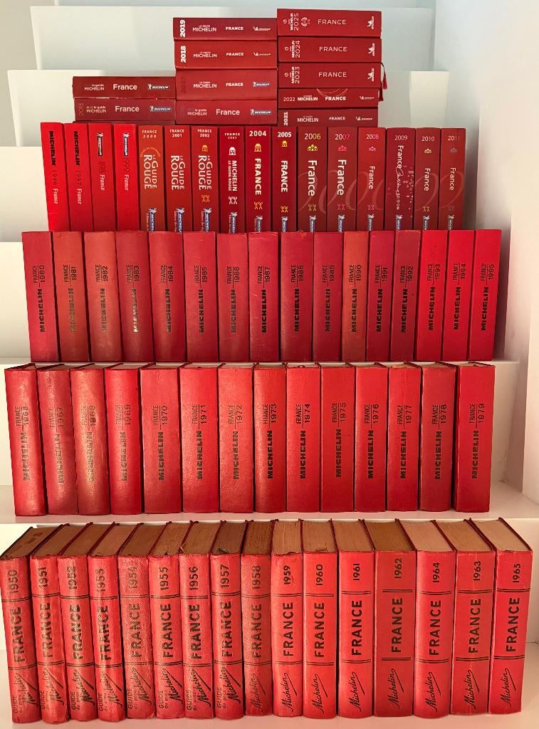 Collection de guides Michelin (1950 — 2022) est rare !, Enlèvement ou Envoi