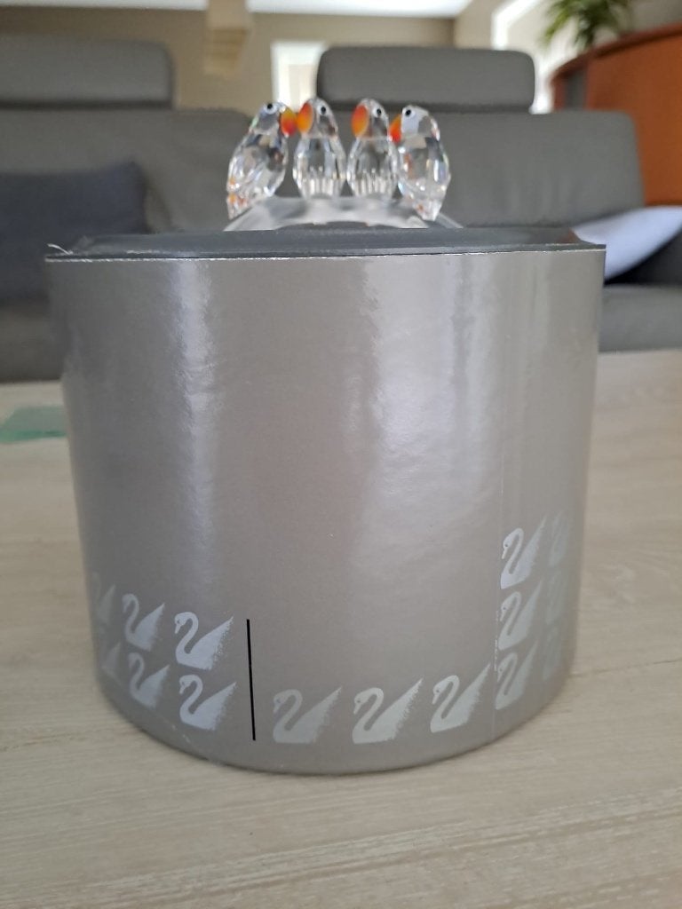 Swarovski-kristallen beeldje van vier parkieten op een tak, Verzamelen, Ophalen, Zo goed als nieuw, Figuurtje