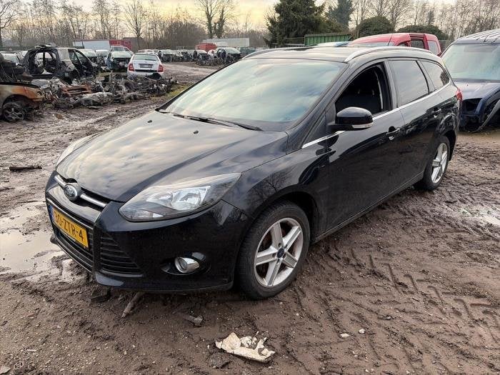 Aile avant gauche d'un Ford Focus (FB), -, 3 mois de garantie, -, -