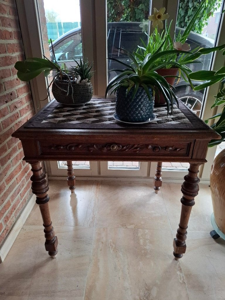 Decoratief tafeltje, Ophalen